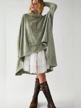 RARE Free People Extreme Washed Hoodie Women Large L Green Cloak Festival